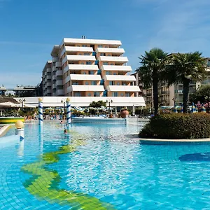 Aparthotel Holiday Hotel